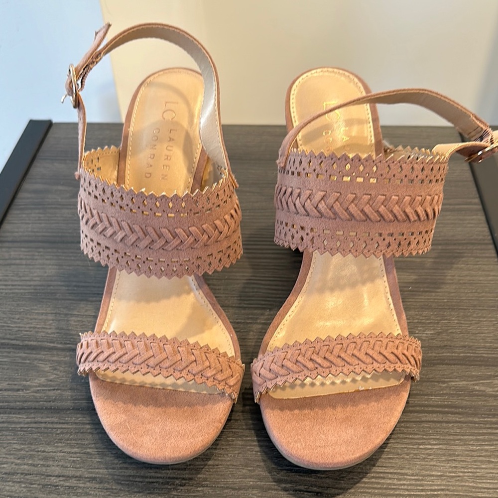 LC Lauren Conrad Women's Pink Sandals